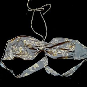 Swim lips tube top fits more like a small medium not large